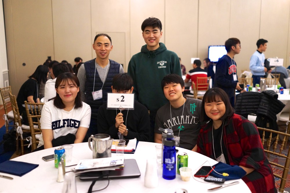 2018-11-23 at 18-30-00