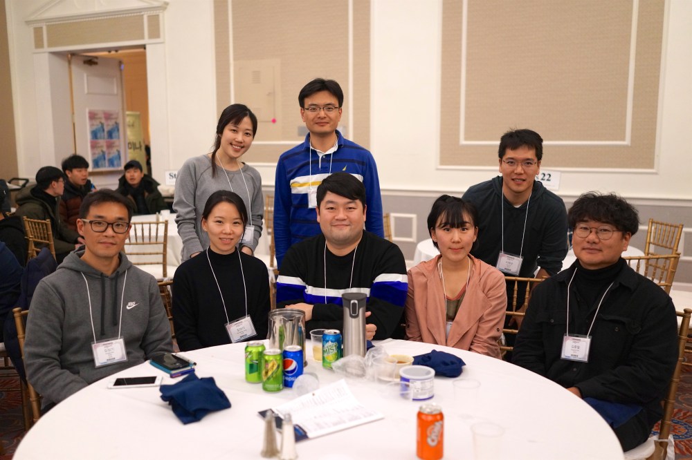 2018-11-23 at 18-35-35